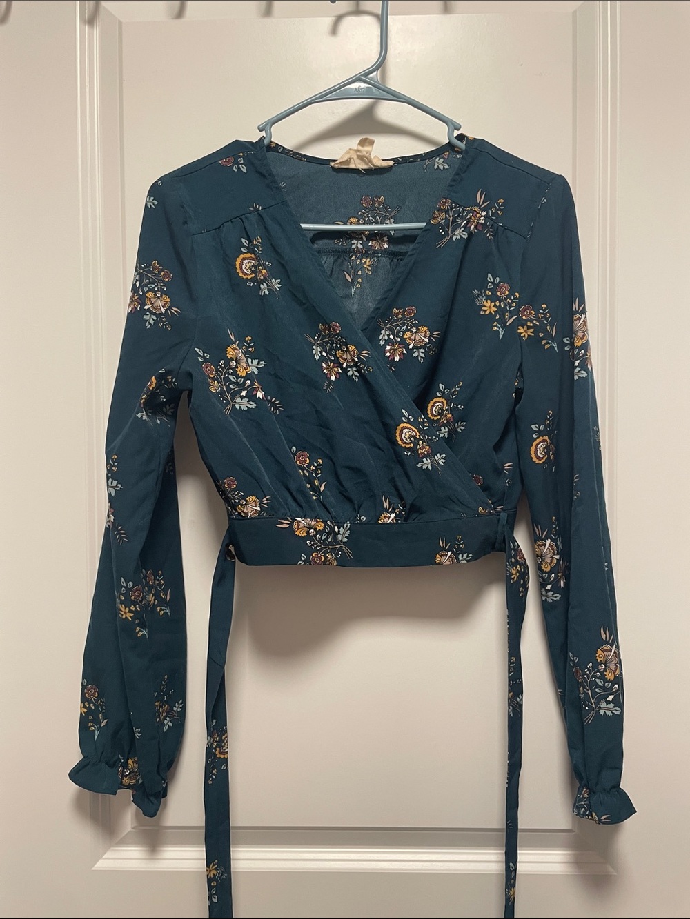 Blue patterned crop wrap top